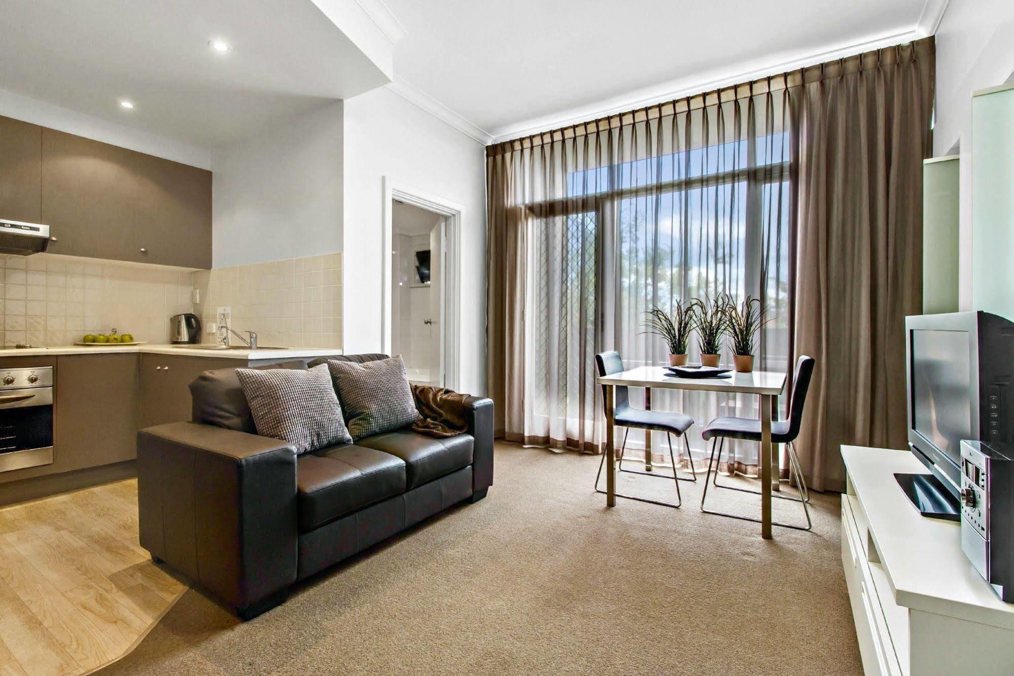 Adelaide Dress Circle Apartments - Ward Street 외부 사진